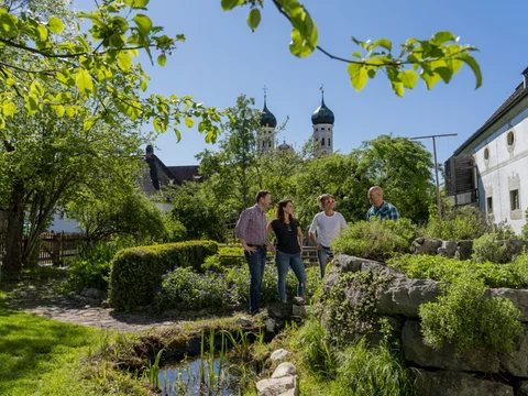 Kräuterführung im Klostergarten