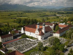 Kloster Benediktbeuern von oben