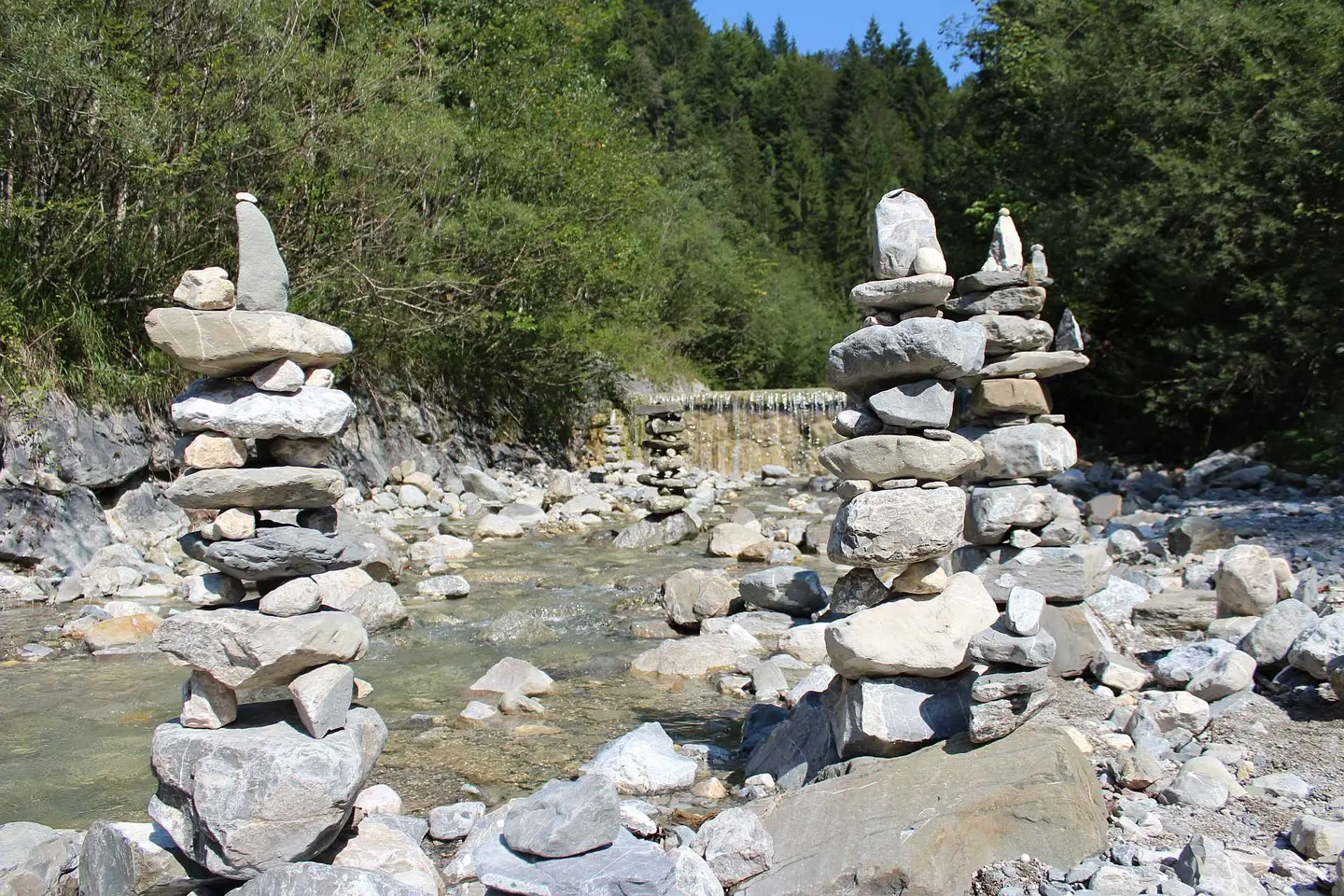 Stoamandl am Lainbach stone sculptures at Lainbach
